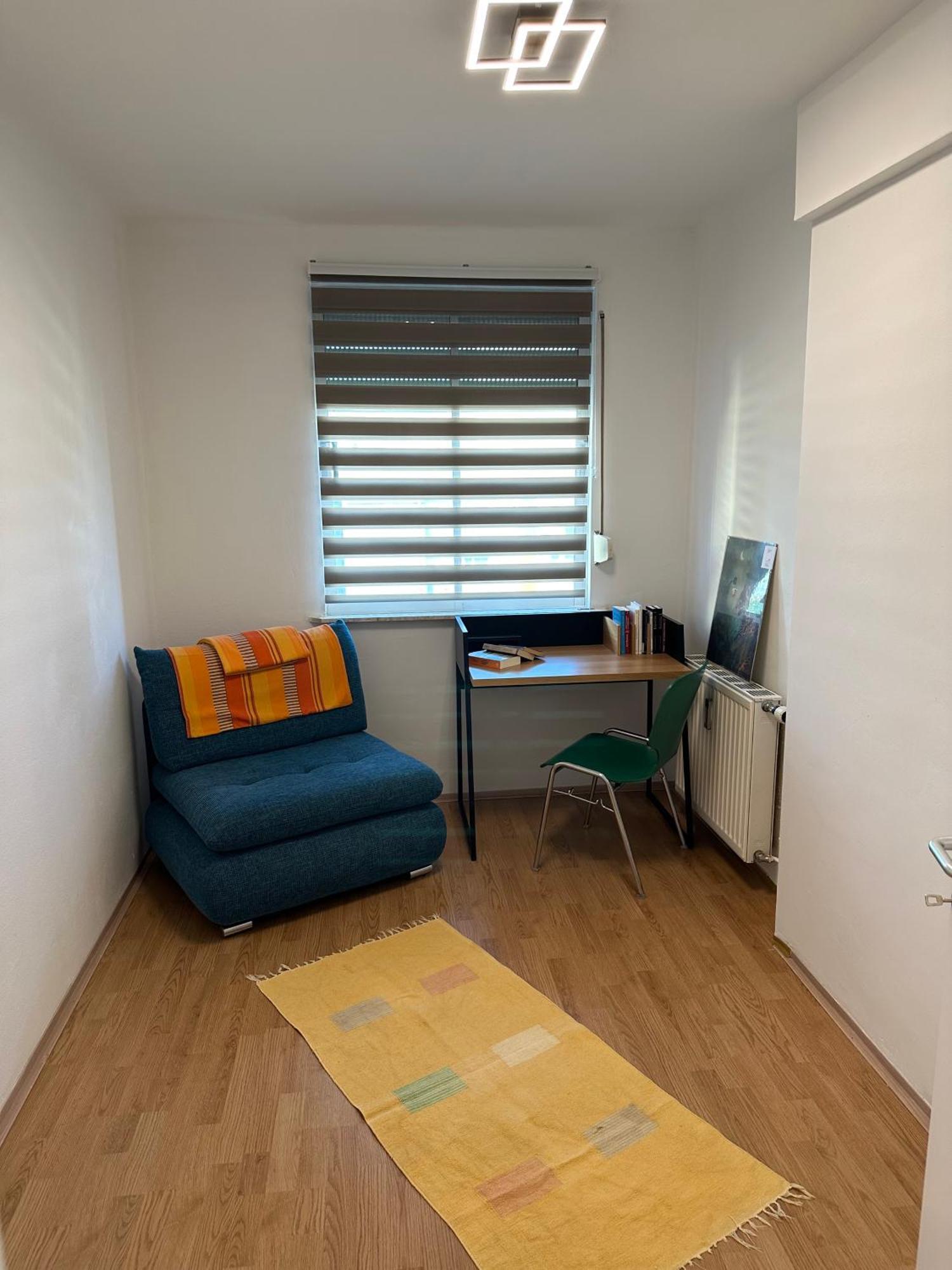 Moderne Wohnung Mit 2 Balkonen, Self Check-In, Parking Graz Bagian luar foto